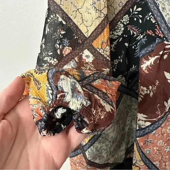 American Eagle Floral Long Sleeve Square Neck Tie Back Cutouts Size M NWOT - Picture 7 of 10